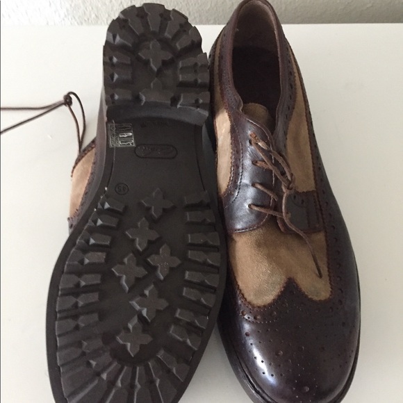 Corvari oxford - Picture 3 of 8